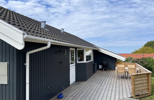 Vang House | "Paaske" - 350m from the sea by Interhome