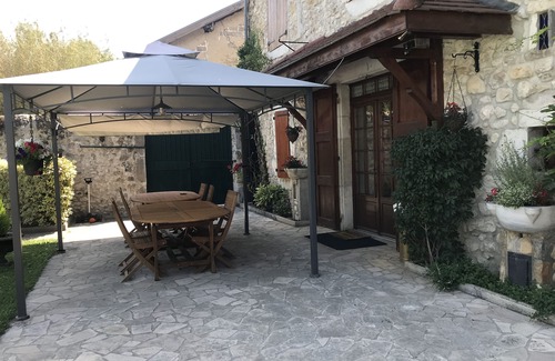 Sainte-Marie-dʼAlloix Bed & Breakfast | Paganini room, 2 people for more people contact the owner