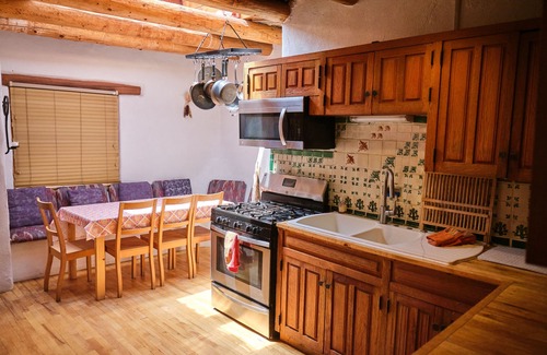 El Prado House | Palace Of Miracles: Hot Tub, Lounge Spaces, +Casita, mtn views,5 courtyrds,6 FPs