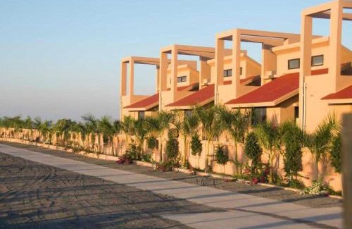 Padadhari Hotel | Palette by CheckIn Rajkot Formerly Royal Castle Resort