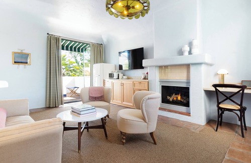 Presidio Neighborhood Hotel | Palihouse Santa Barbara