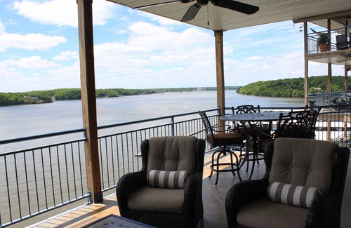 Lake Ozark Condo | Palisades Point- Lakefront Escape! High-end Condo with Million Dollar View!