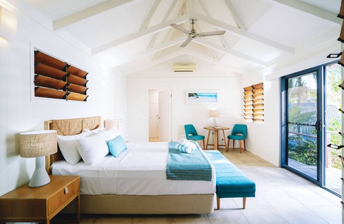 Long Island Hotel | Palm Bay Resort