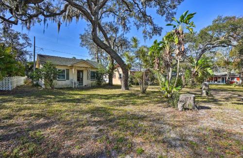 Crystal Beach House | Palm Harbor Vacation Rental, Walk to Crystal Beach