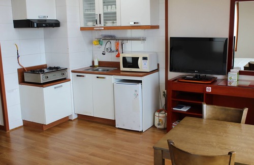 Jungmun House | Palm Hill Pension