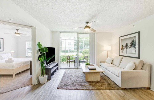 Davie Apartment | Palm Trace Landings