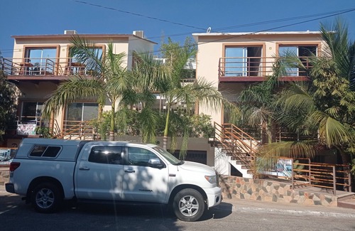 R Apartment | PALMAS DE CHAHUE C (581 SF)