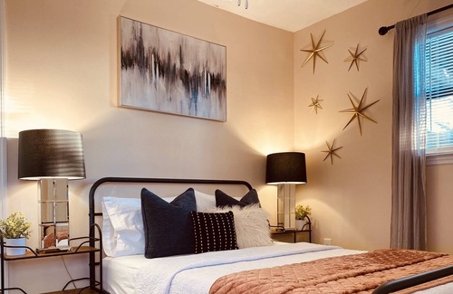 East Brainerd Cottage | Palmera-πππΈπ
π¦ Cottage Apartment|5 Min-Hamilton Place|Private Entrance