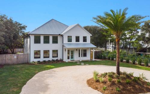 Seacrest House | Palms on Pelican by Oversee 30A