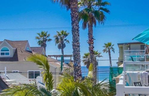 Mission Beach House | Palms Paradise 2