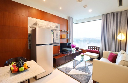 Truc Bach Hotel | Pan Pacific Hanoi