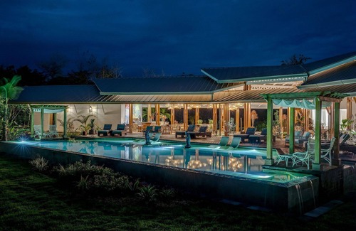 Tierra Oscura Villa | Pan015 - Luxury lodge with private pool in Bocas del Toro