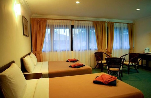 Pangkor Island Hotel | Pangkor Sandy Beach Resort