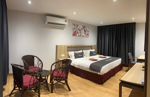 Pangkor Island Hotel | Pangkor Sandy Beach Resort