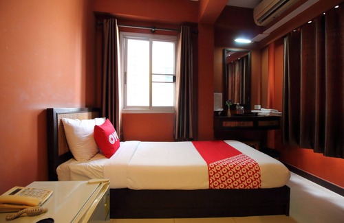 Talat Yot Hotel | Pannee Lodge Khaosan (SHA Plus)
