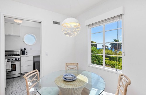 Laguna Beach House | Panoramic Ocean Views with AC and a Large Deck