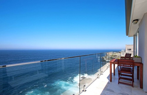 North Bondi Apartment | Panoramic Ocean Views From Every Room! Stunning 2 Bedroom Unit Bondi Beach