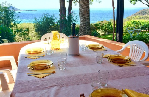 Villaggio Mandorli Villa | Panoramic sea view villa with large garden