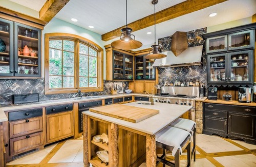 Lake Lure House | Parabull's Point