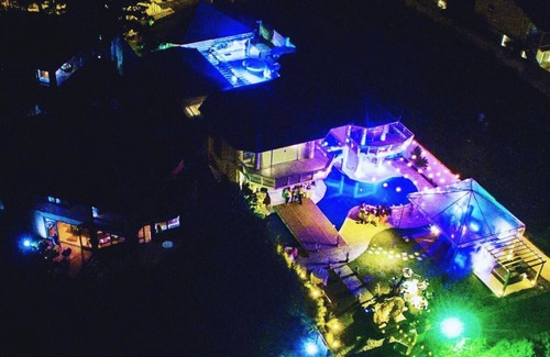 Marina House | Paradise by the Sea.