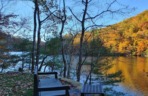 Bear Lake Reserve Condo | Paradise found! Escape,relax, renew and retreat to nature. Lakefront views await