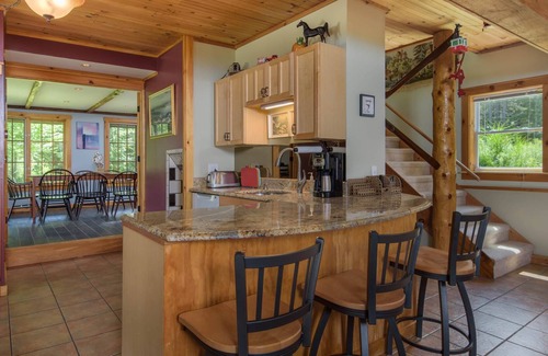 Mount Holly House | Paradise in Mount Holly!