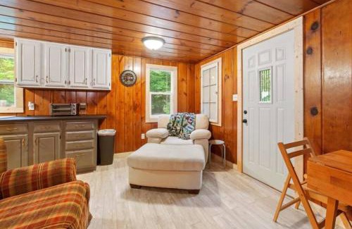 Carp Lake Villa | Paradise Lake Hidden Gem