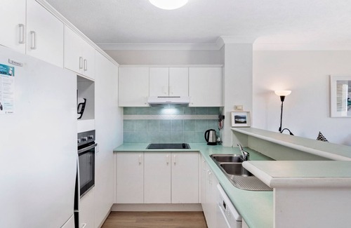 Miami Apartment | Paradise Ocean 2 Bedroom Apartment - CoastHM