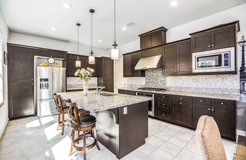 Lake Forest House | Paradise on Torosa #41496