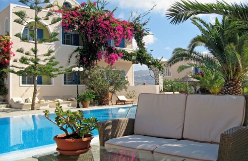 Akrotiri Apartment | Paradise Resort