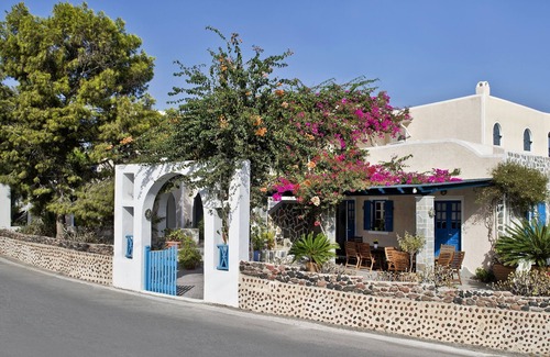 Akrotiri Apartment | Paradise Resort