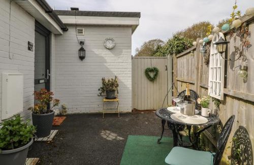 Highcliffe-on-Sea House | Paradise Villa