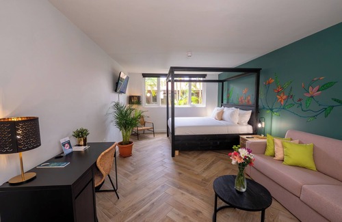 Willemstad Hotel | Parasasa Hotel Curacao