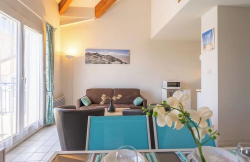 Pontaillac Apartment | Parc de Pontaillac by Interhome