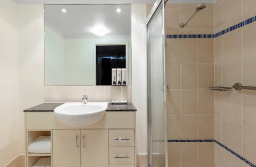 Cairns Central Business District Hotel | Park Regis City Quays