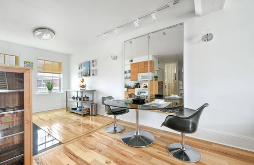 Bloomfield Apartment | ♥Parking~5★Location♛Queen Bed♥West Penn♥10min DT★Elevator- Cental Location