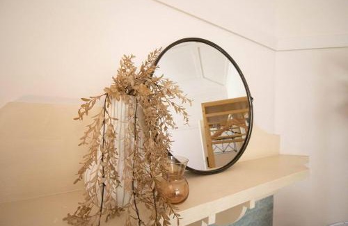 Lake Wendouree House | Parkside Spacious Central Family Retreat