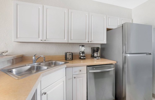 Florida Central Atlantic Coast Hotel | Parkway International Resort