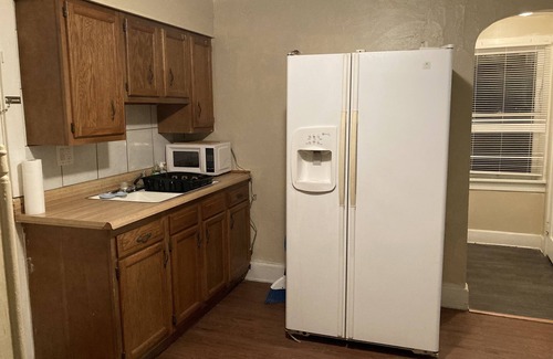 Parma House | Parma Tiny House w/yard OK for PETS
