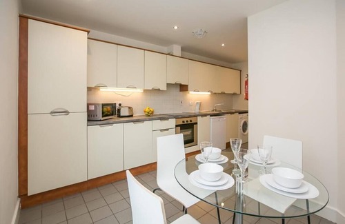 City Centre Dublin Apartment | Parnell Corner Apartments