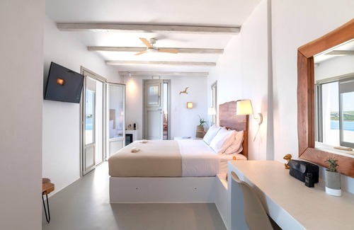 Naousa Hotel | Paros Comfy Suites