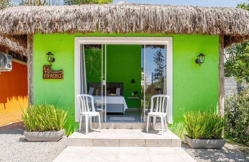 Vargem Pequena Cabin | Parrot Cabin - Heated Pool & Gourmet Area