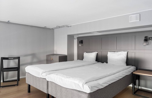 Gribbylund Apartment | Part-Time Home Täby