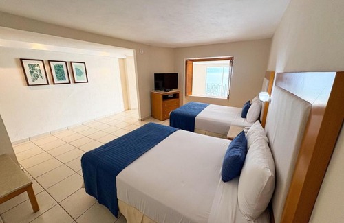 South Hotel Zone House | Partial View, WiFi & Hotel Amenities!