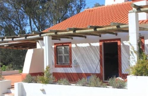 Barrancosas House | Partridge House