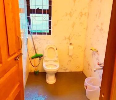 Kotdwara Hotel | Parvat view