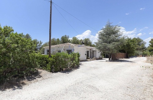 Ermita Villa | Pascal · Villa Pascal set amongst the pine trees