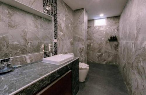 Old City Apartment | Pasing House