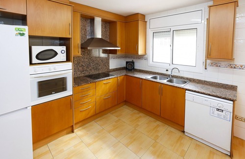 Cap de Salou Ski Chalet | PASION - Only Families House - Private Pool