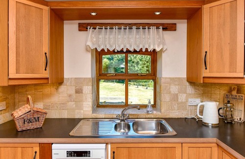 Marcross House | Pass the Keys | Cosy Rural 2 Bed Barn conversion close to Beach